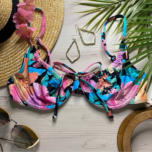 Billabong 🌴 Floral Vibrant Underwire Bikini Top - Picture 4 of 14